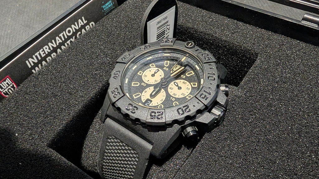 Luminox Navy SEAL 45mm Chronograph 200m Quartz XS.3587