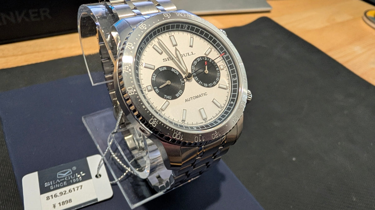 Sea-Gull Panda Eye | GMT | Dual Calendar | Tachymeter | 50M | 43mm